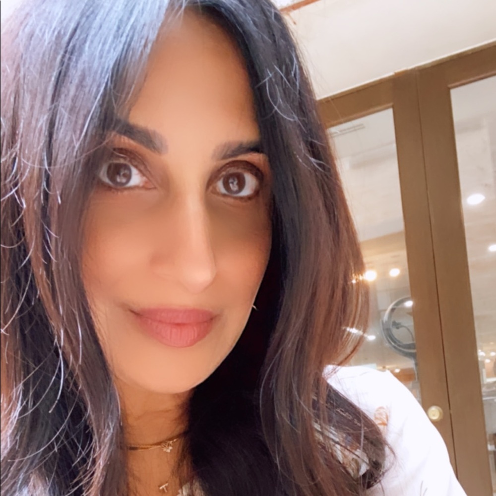 Meet your Posher, Tina